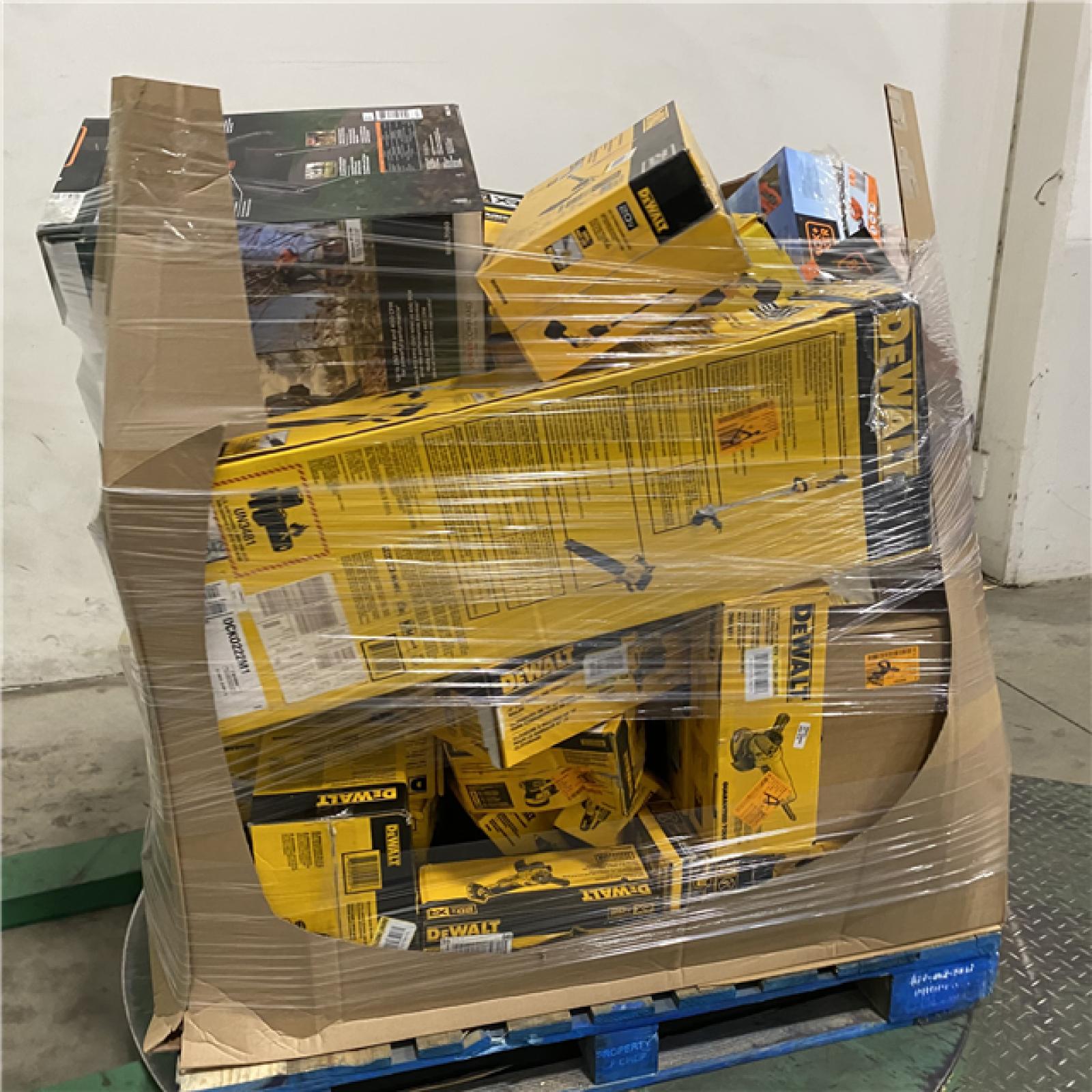 Dallas Location - As-Is DEWALT Tool Pallet