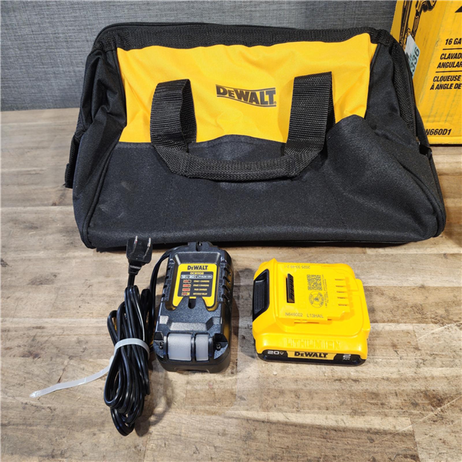 HOUSTON LOCATION - AS-IS DeWalt DCN660D1 20V 16 Gauge Cordless Angled Finish Nailer Kit W/ 2Ah Battery