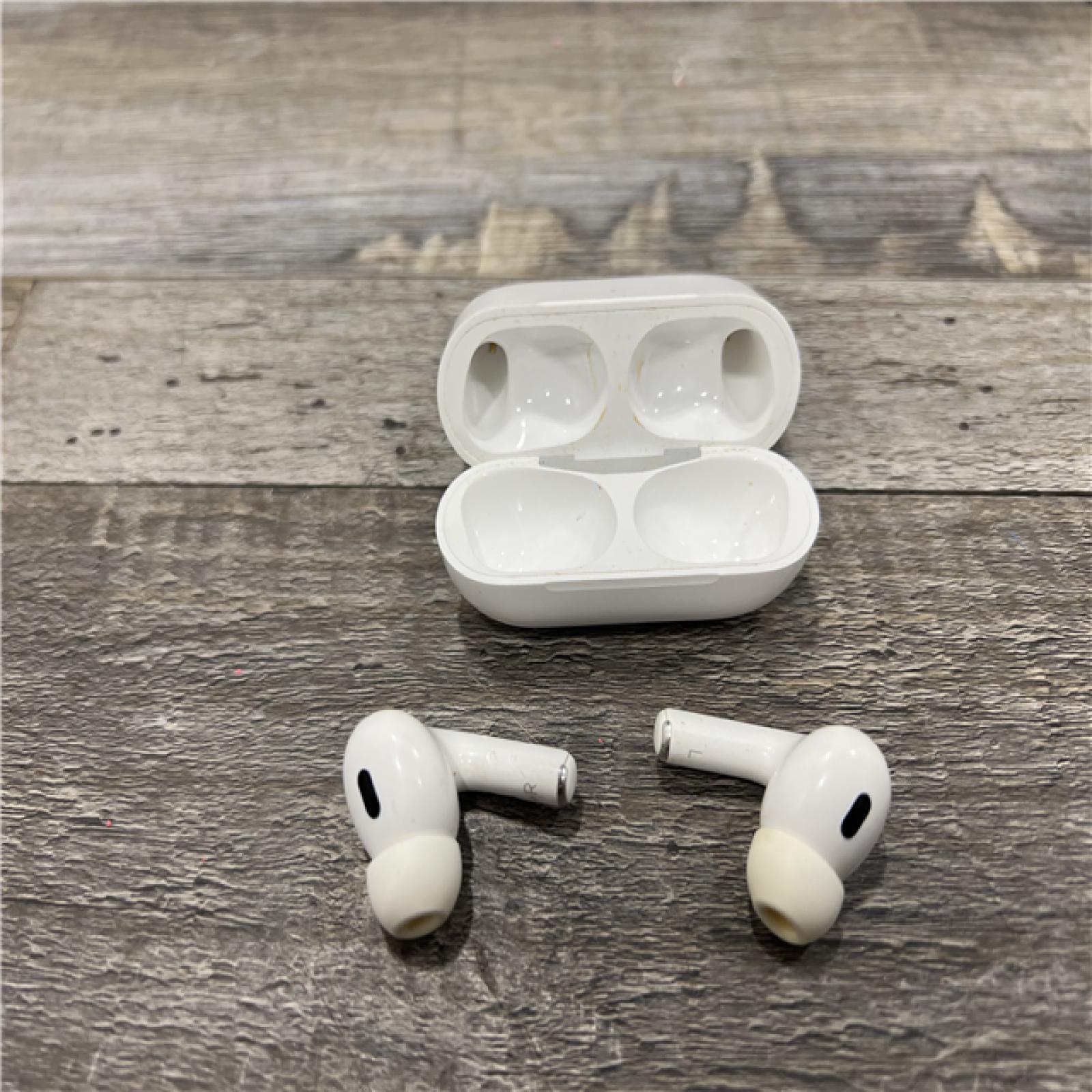 AS-IS Apple - AirPods Pro (2nd generation) - White