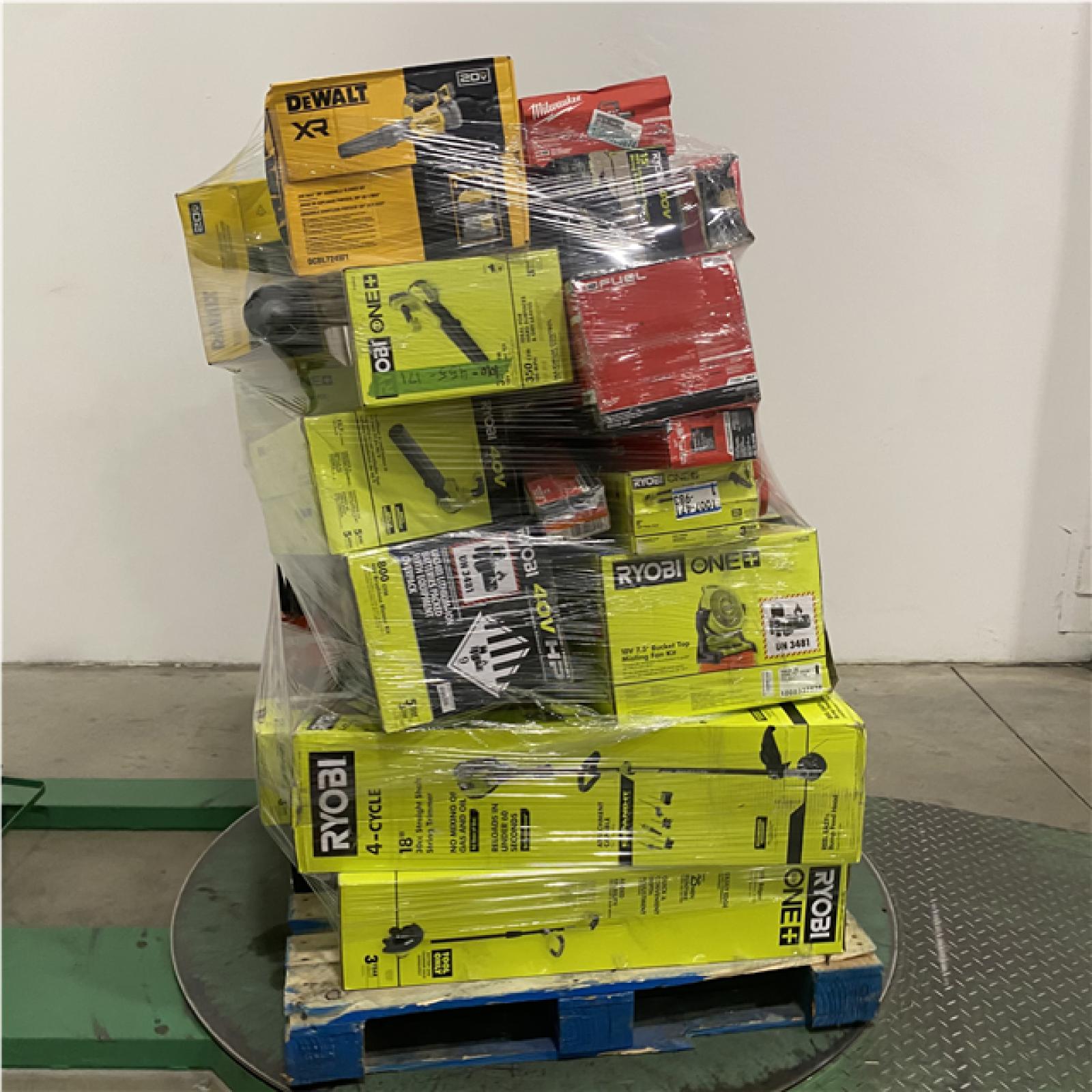 Dallas Location - As-Is Tool Pallet