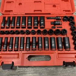 AS-IS Milwaukee SHOCKWAVE 3/8 in. Drive SAE and Metric 6 Point Impact Socket Set (43-Piece)