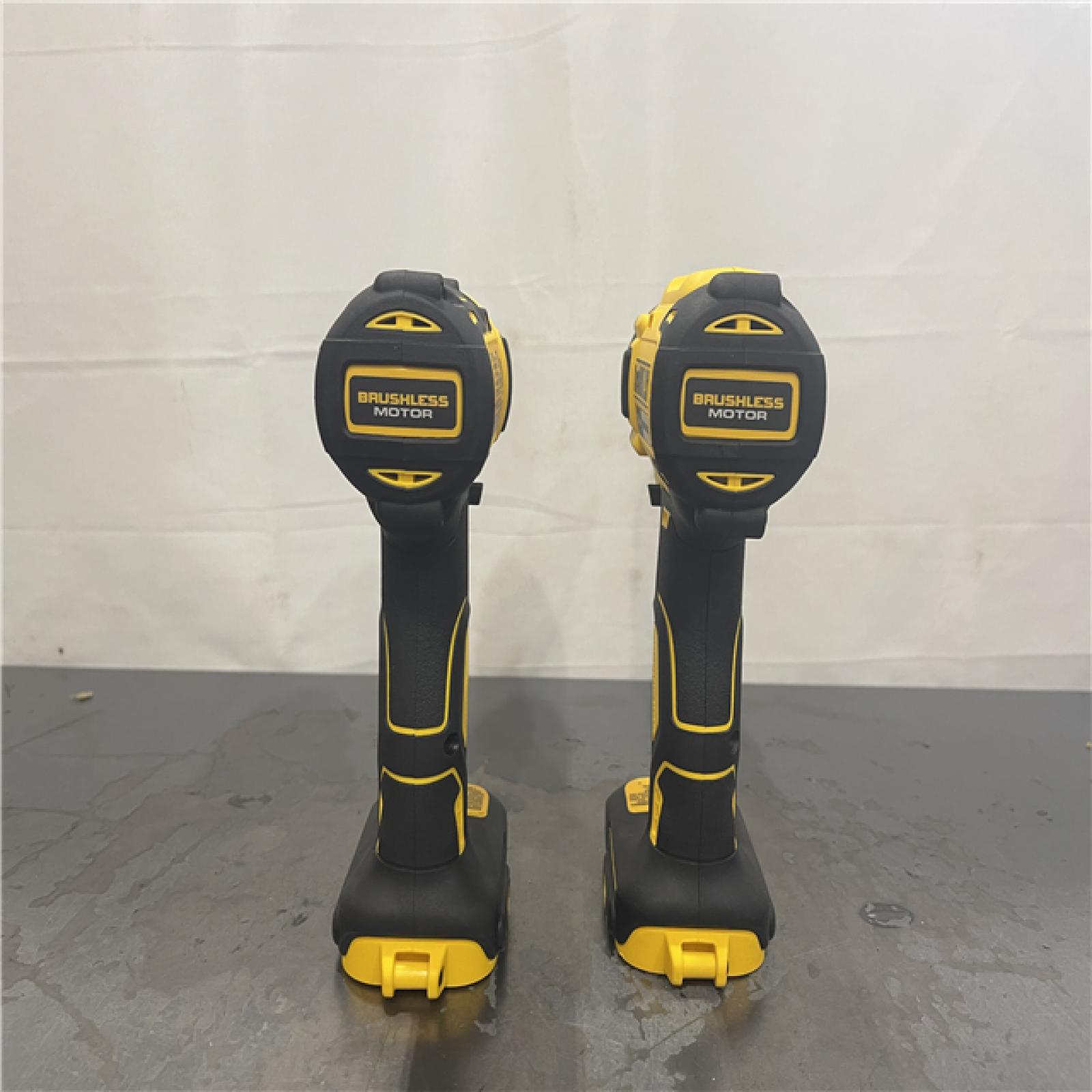 AS-IS- DeWalt 20V XR Lithium-Ion Cordless 2-Tool Combo Kit with 4.0 Ah and 1.7 Ah Batteries and Charger