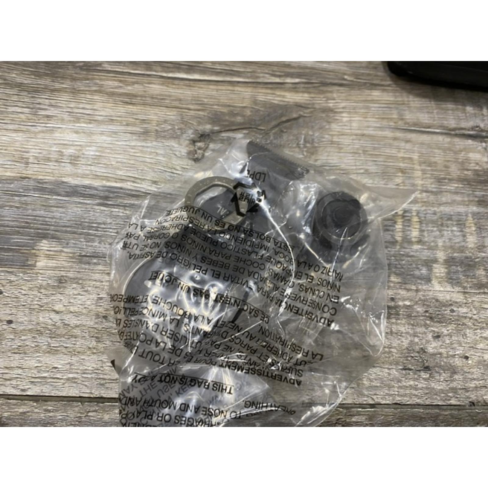 AS-IS DEWALT ATOMIC 20V MAX Cordless Brushless Oscillating Multi Tool Kit