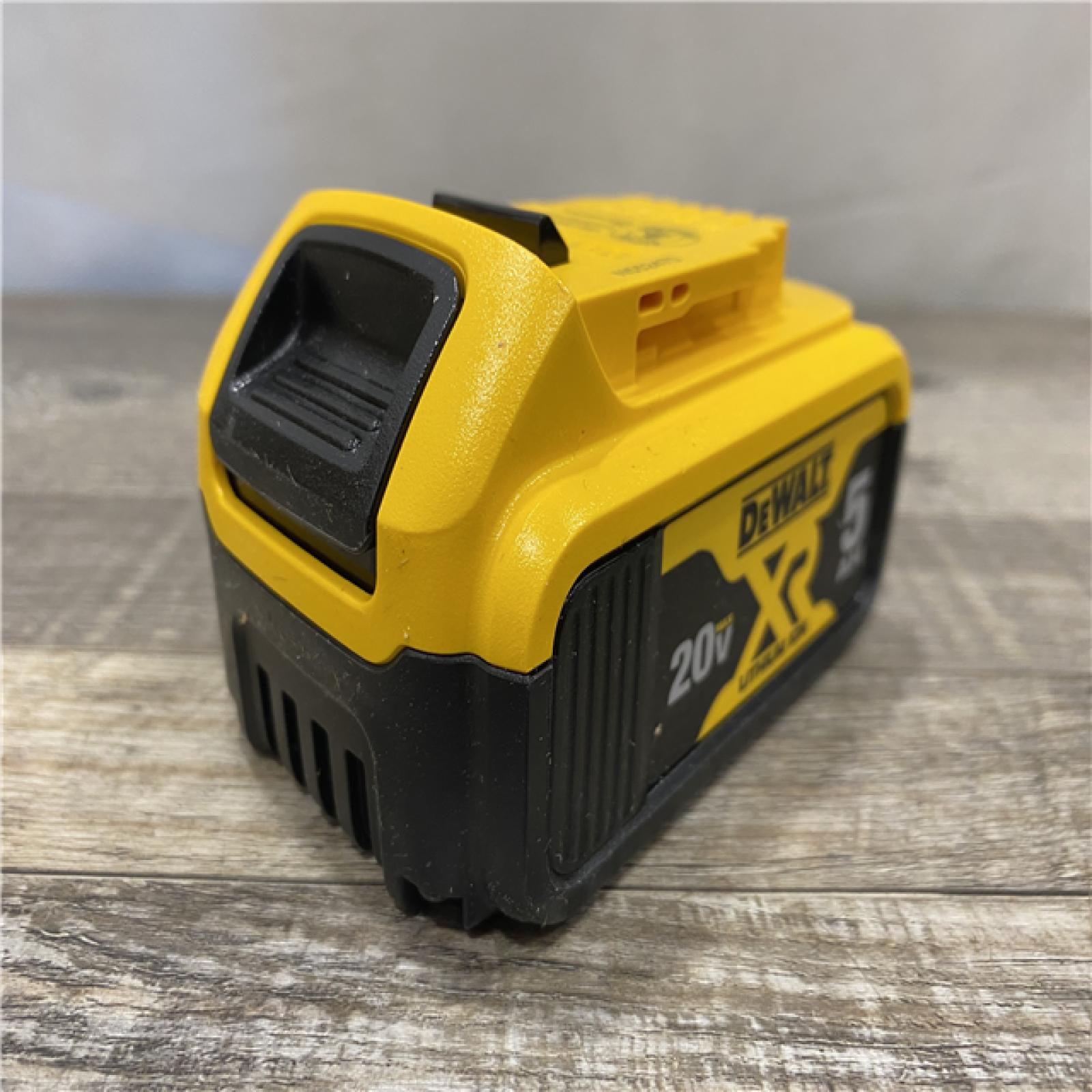 AS-IS DEWALT 20-Volt Maximum XR 5.0 Ah Battery Pack and Charger Kit