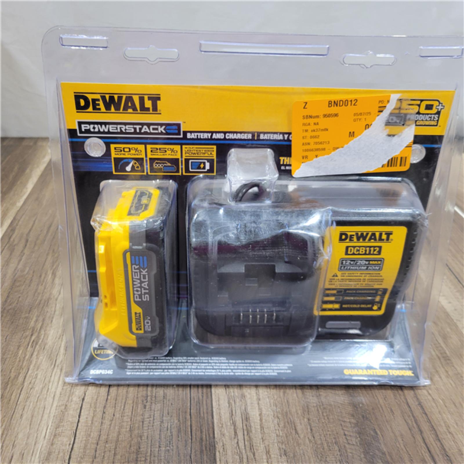 NEW! DEWALT DCBP034C 20V MAX Starter Kit with PowerStack Lithium-Ion Compact Battery and Charger