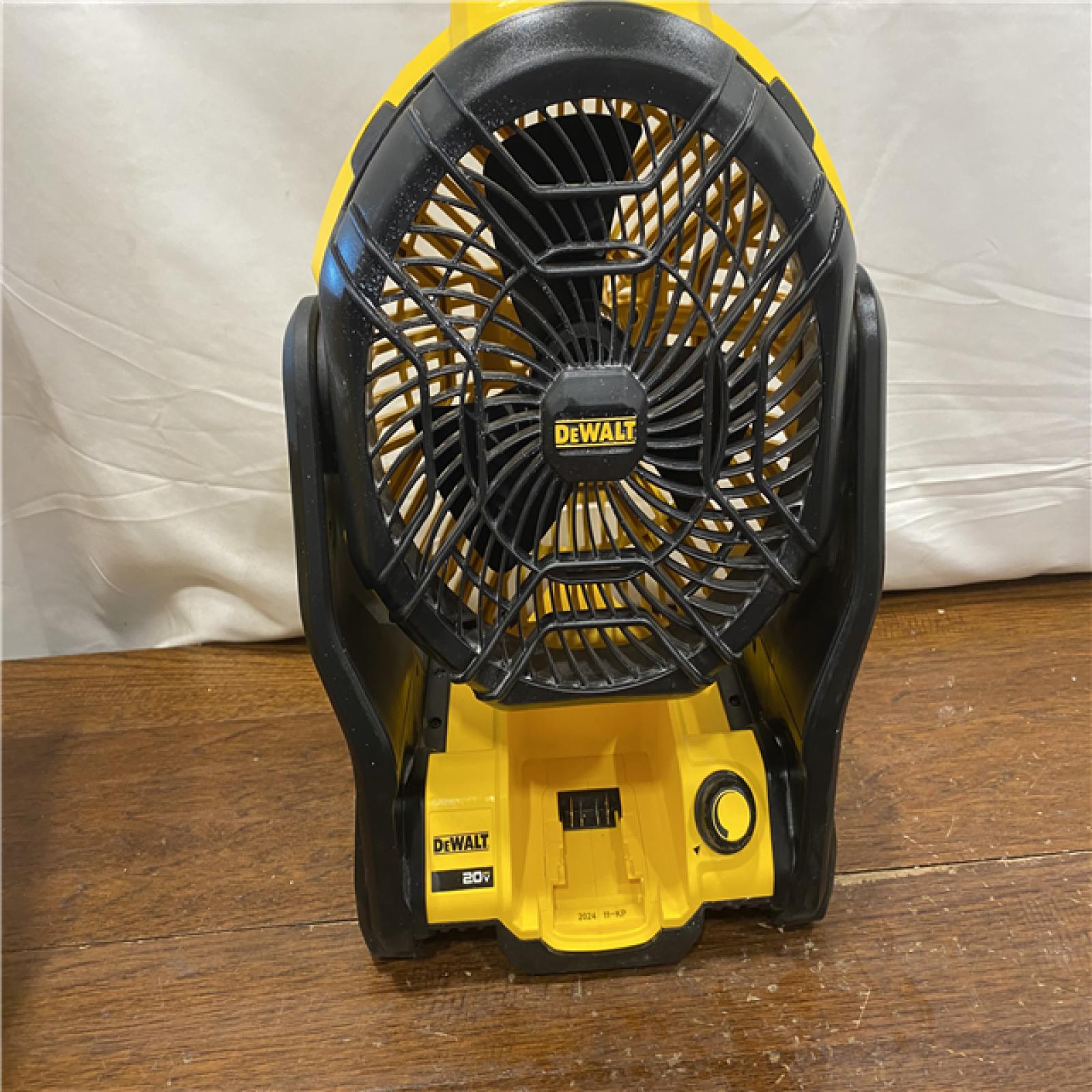 AS-IS DeWalt Cordless 11-in. 20V MAX Jobsite Fan (Tool Only)