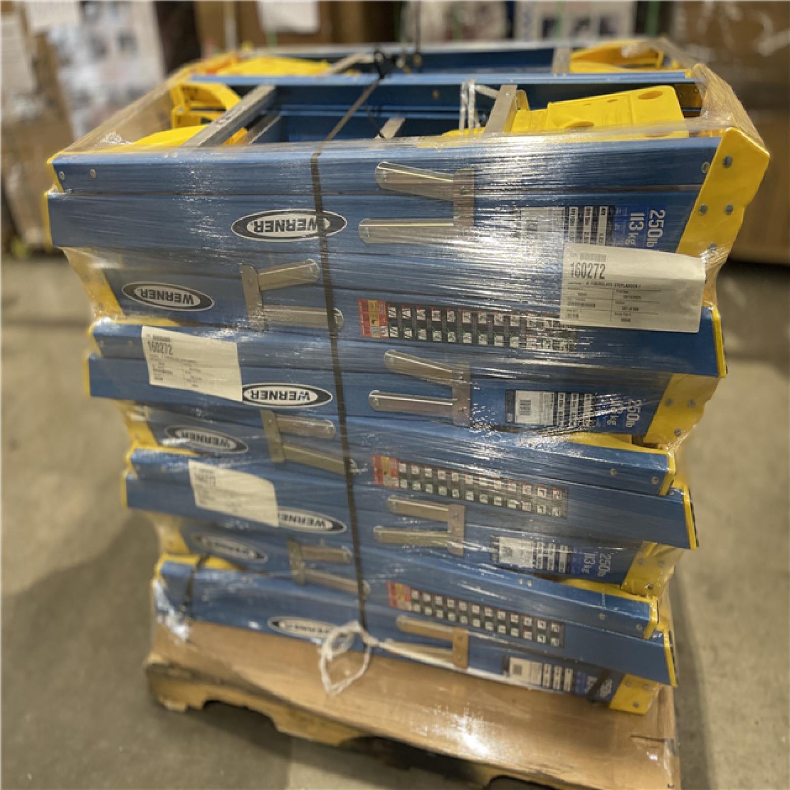 DALLAS LOCATION - Werner 4 Ft. 250 Lbs. Load Capacity Type-I Duty Rating Fiberglass Step Ladder PALLET -(14 UNITS)