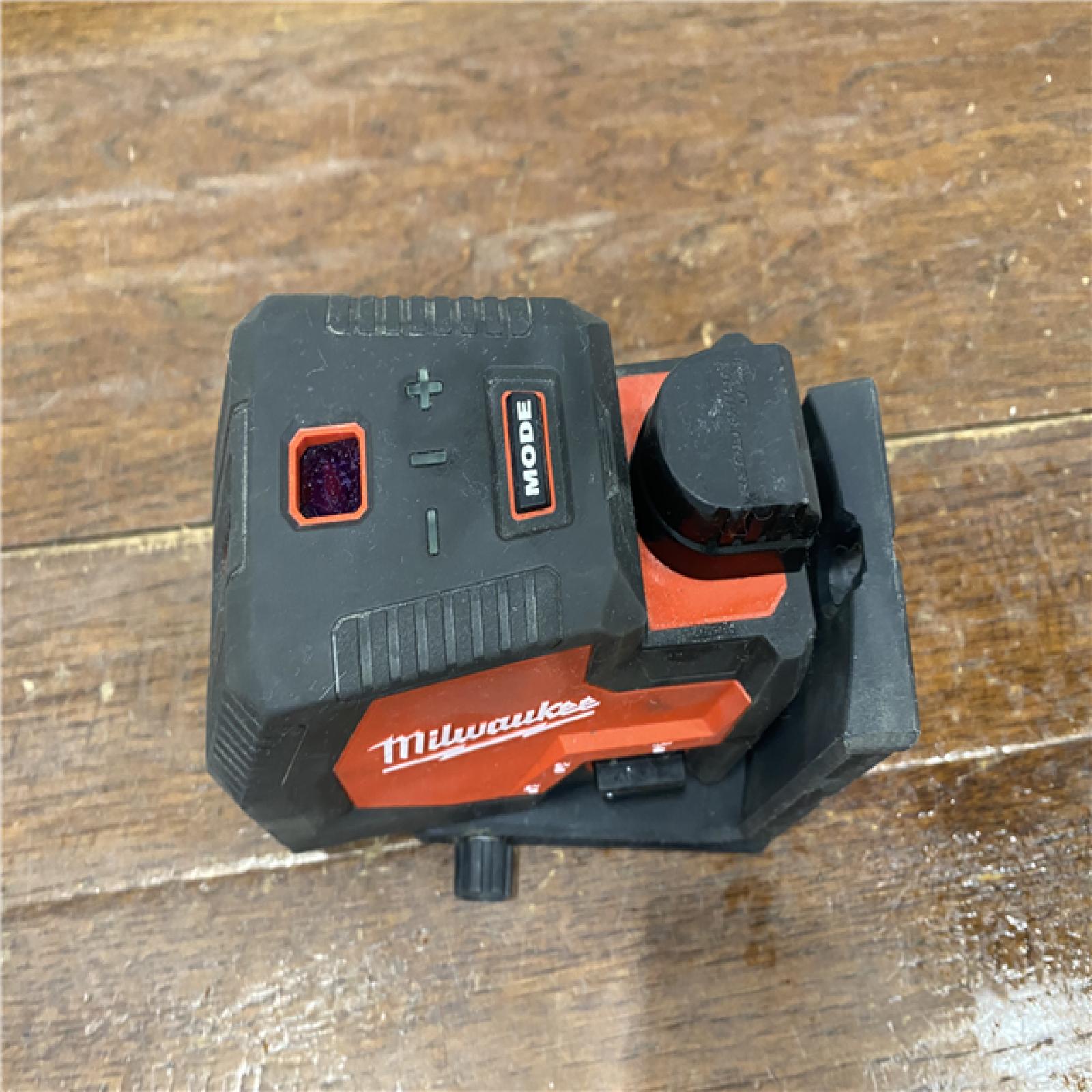 AS-IS M12 12-Volt Lithium-Ion Cordless Green 125 Ft. Cross Line and Plumb Points Laser Level (Tool-Only)