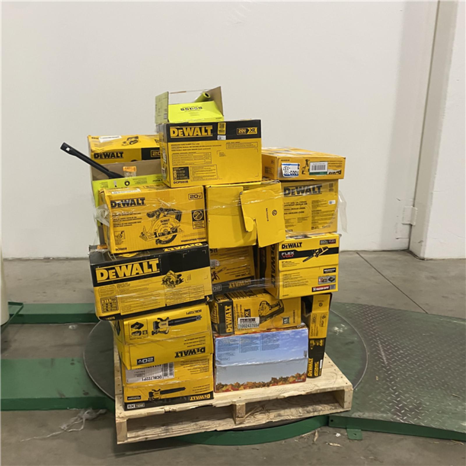 Dallas Location - As-Is Tool Pallet