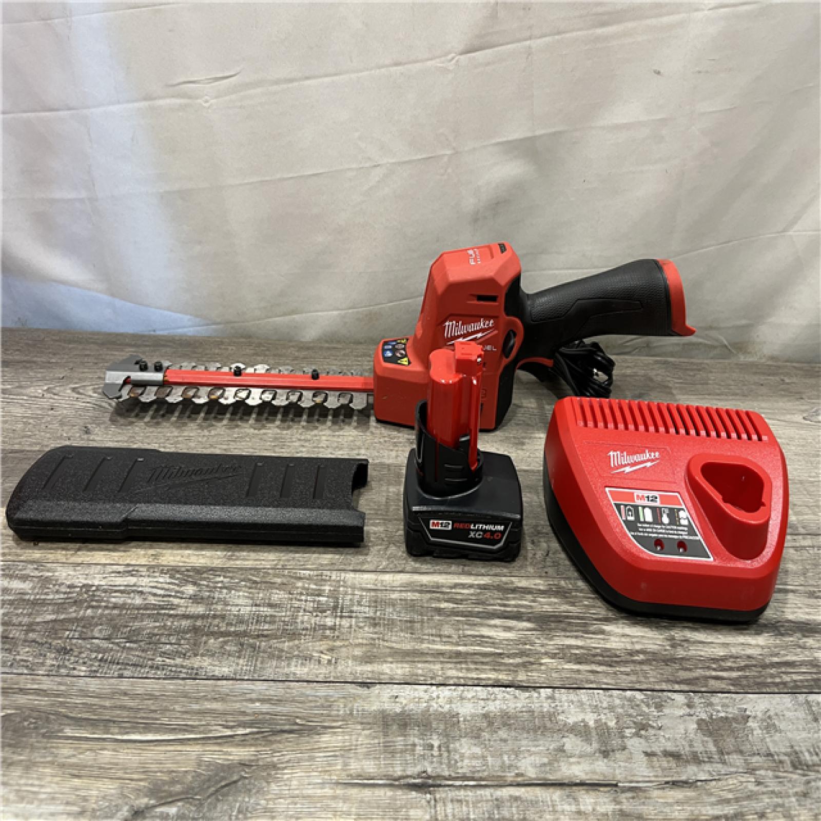 AS-IS Milwaukee FUEL 8 in. 12V Lithium-Ion Brushless Cordless Hedge Trimmer Kit