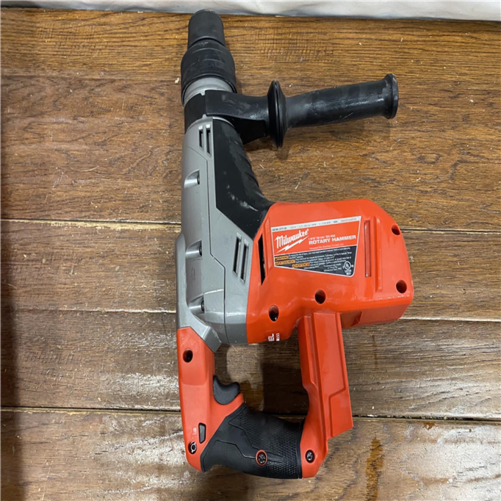 AS-IS M18 FUEL 18V Lithium-Ion Brushless Cordless 1-9/16 in. SDS-Max Rotary Hammer (Tool-Only)