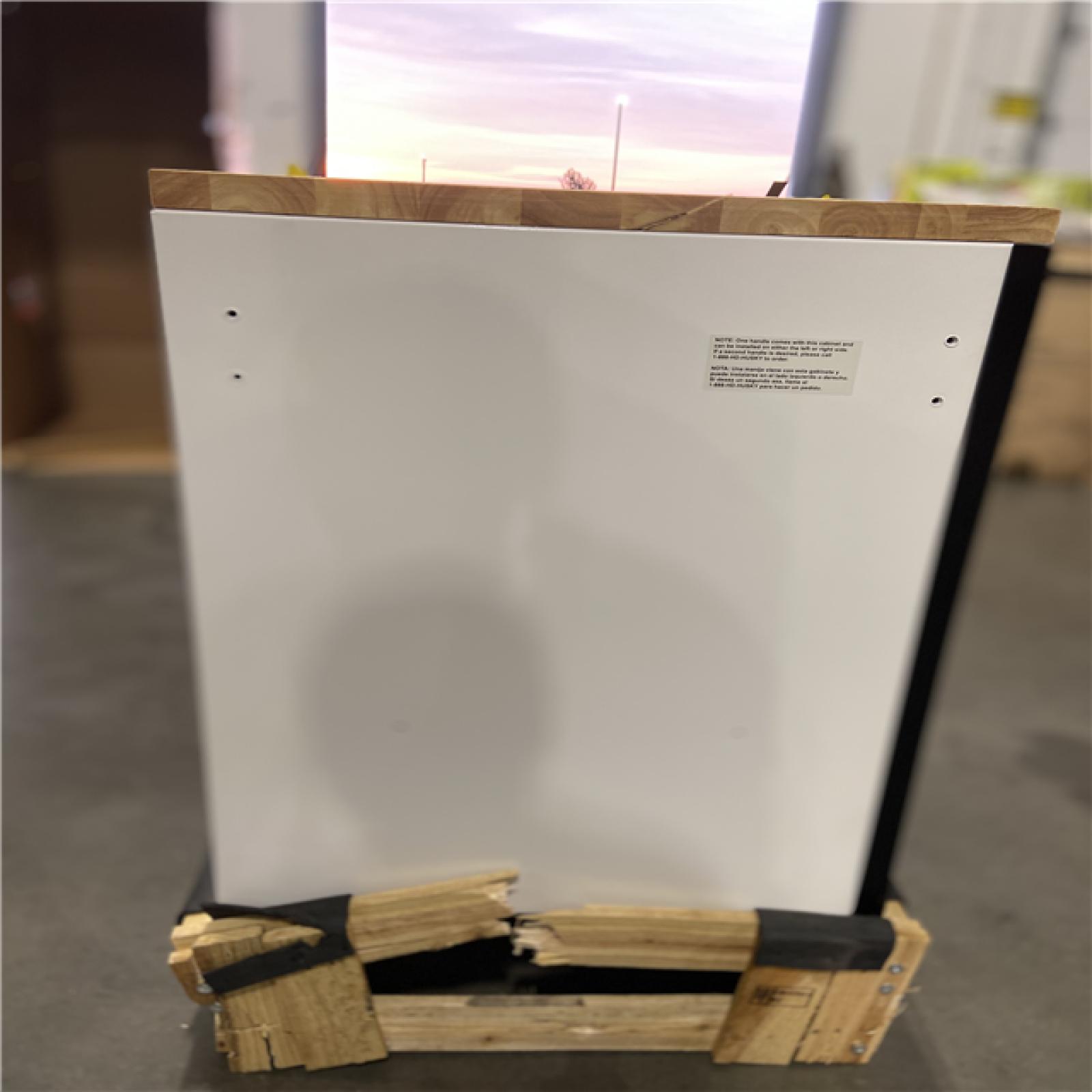 DALLAS LOCATION - Husky Tool Storage 61 in. W x 23 in. D Heavy Duty White Mobile Workbench Tool Chest