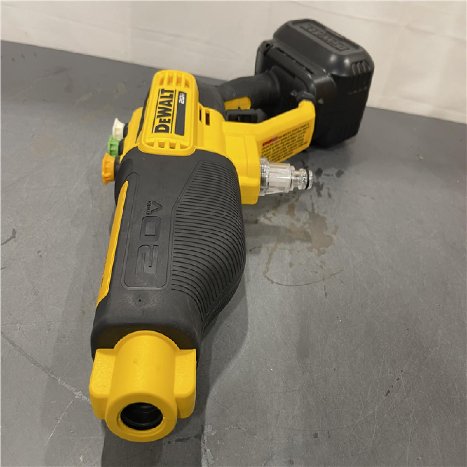 AS-IS - Dewalt 20V MAX 550 PSI 1.0 GPM Cold Water Cordless Battery Power Cleaner