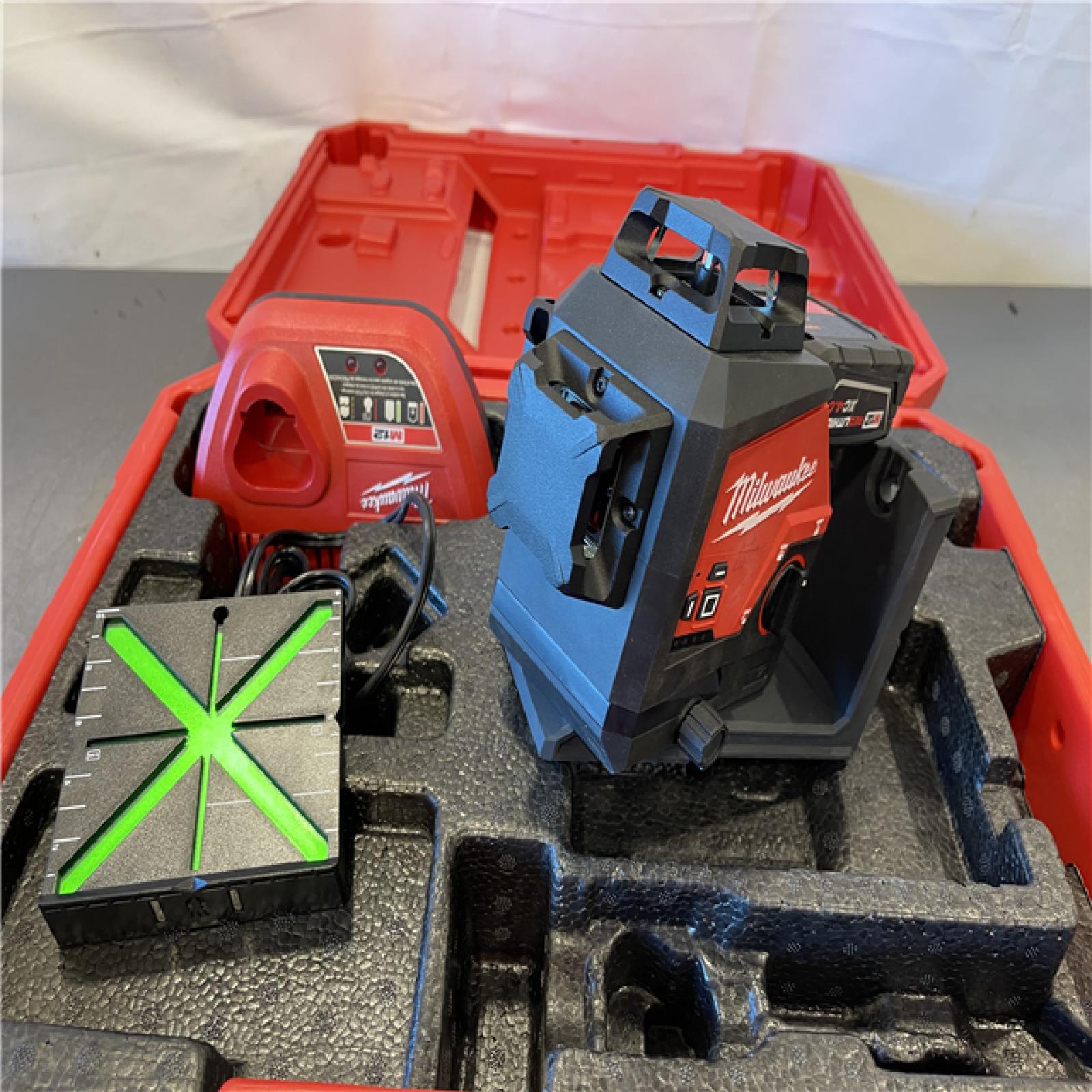 AS-IS - Milwaukee M12 12-Volt Lithium-Ion Cordless Green 250 ft. 3-Plane Laser Level Kit