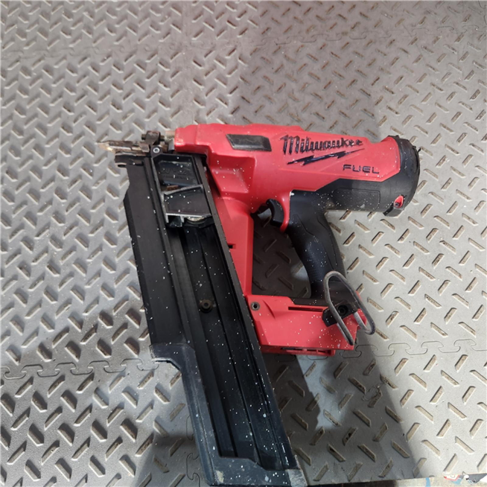 Houston location- AS-IS Milwaukee 2744-20 21-Degree 3-1/2 Plastic Collated M18 FUEL Cordless Framing Nailer (Tool Only)