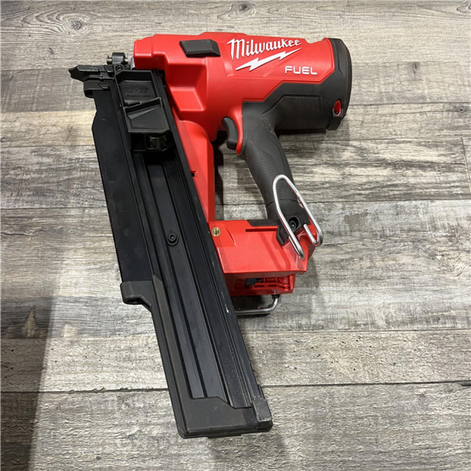 AS-IS Milwaukee  FUEL 3-1/2 in. 18-Volt 21-Degree Lithium-Ion Brushless Cordless Framing Nailer (Tool-Only)
