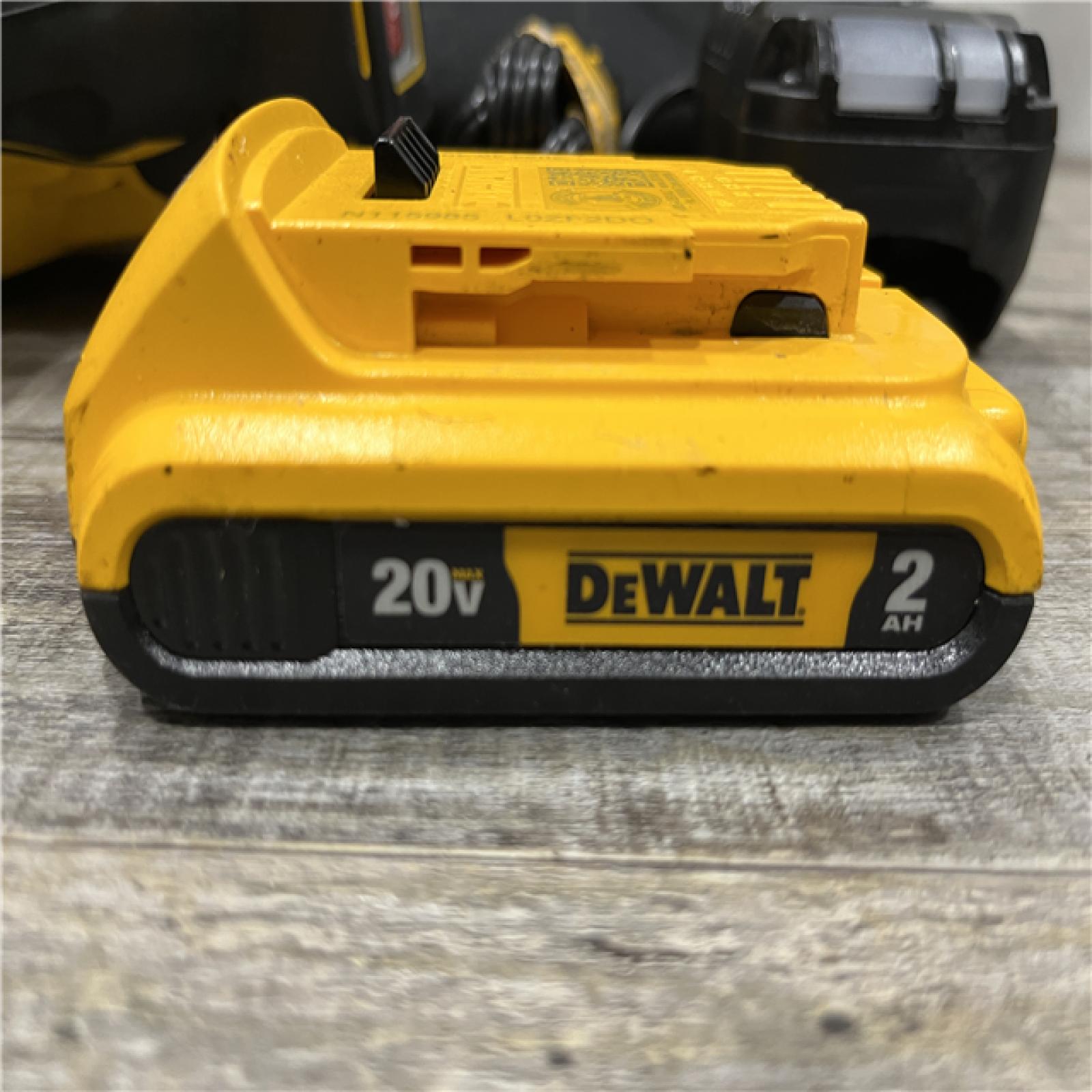 AS-IS DEWALT 20V MAX XR Lithium-Ion Cordless 18-Gauge Narrow Crown Stapler Kit
