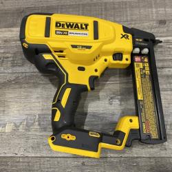 AS-IS DEWALT 20V MAX XR Lithium-Ion Cordless 18-Gauge Narrow Crown Stapler Kit