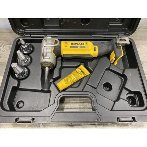 AS-IS DEWALT 20V MAX Cordless 1 in. PEX Expansion Tool Kit