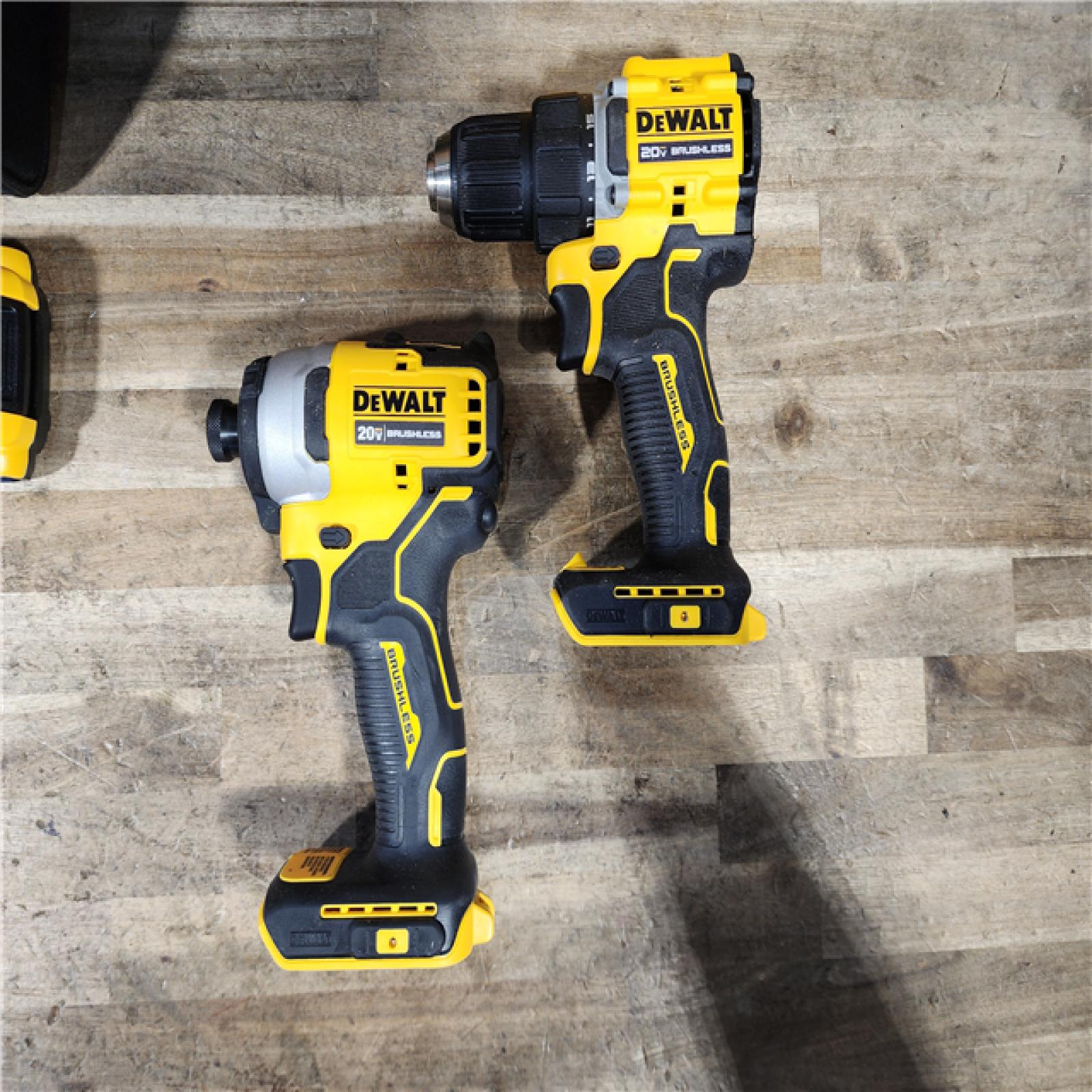HOUSTON LOCATION - AS-IS Dewalt DCK225D2 20V MAX ATOMIC Brushless Compact Lithium-Ion 1/2 in. Cordless Drill Driver and 1/4 in. Impact Driver Combo Kit with 2 Batteries 2 Ah