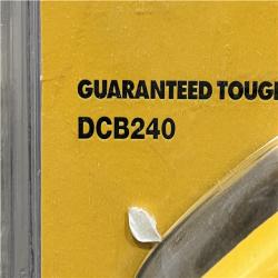 NEW - DEWALT 20V MAX Lithium-Ion 4.0Ah Battery