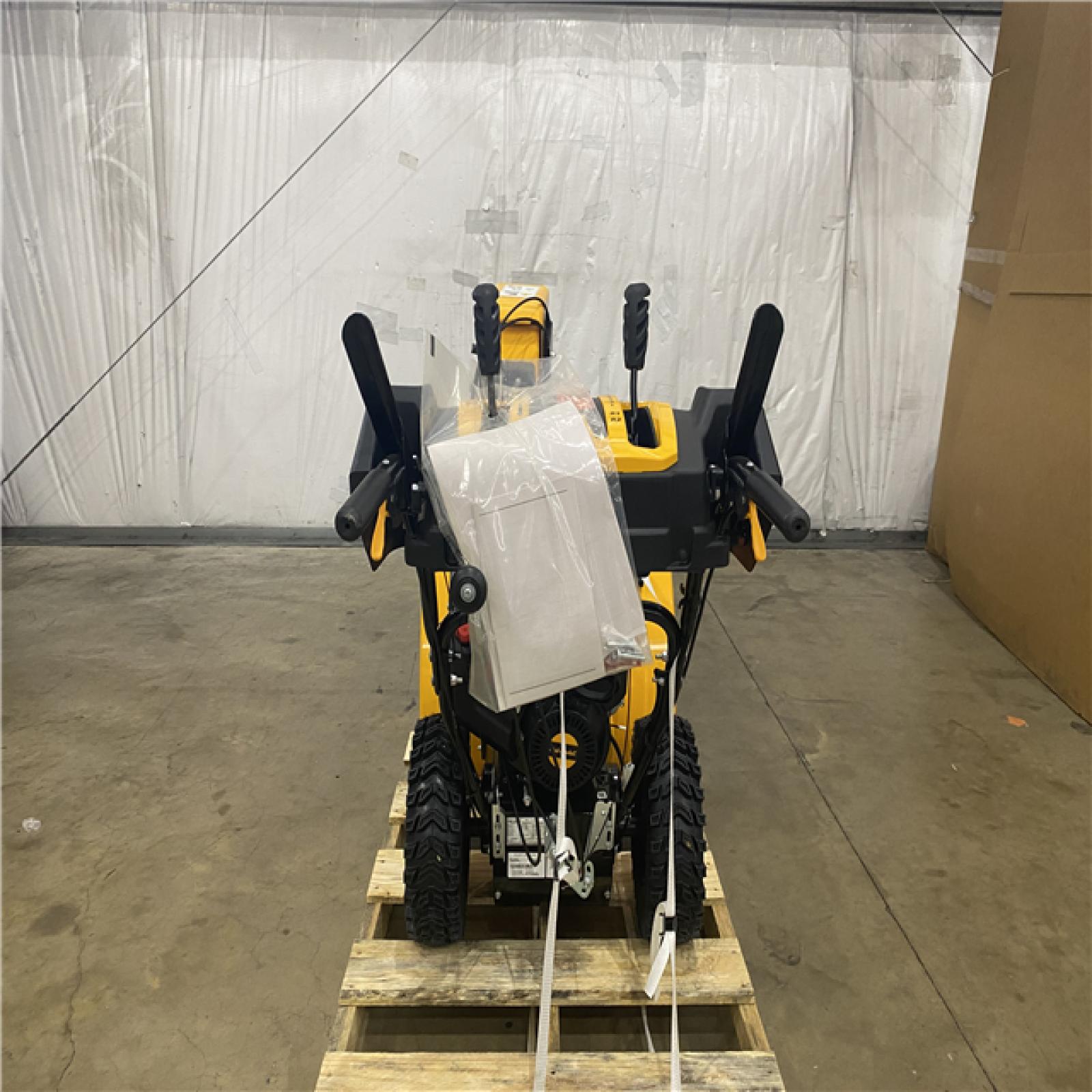 Houston Location - AS-IS cub cadet intellipower snowblower