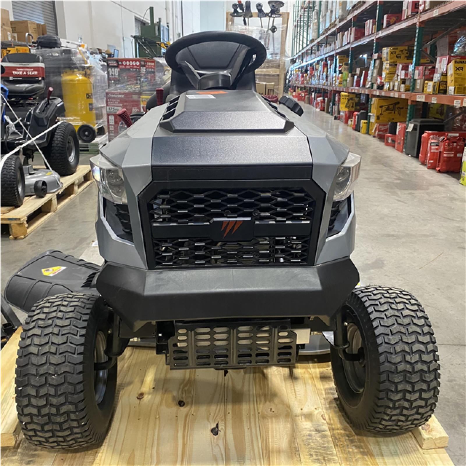 Dallas Location - As-Is Murray® MT100 42 Riding Lawn Tractor