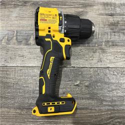 LIKE NEW - DEWALT ATOMIC 20V Cordless 1/2 in. Compact Hammer Drill Kit