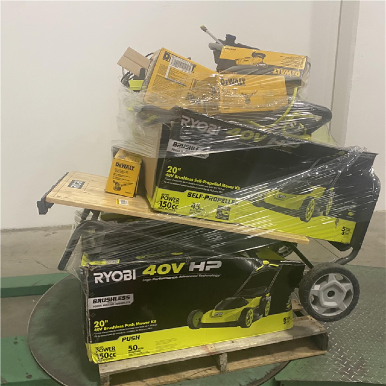 Dallas Location - As-Is Tool Pallet