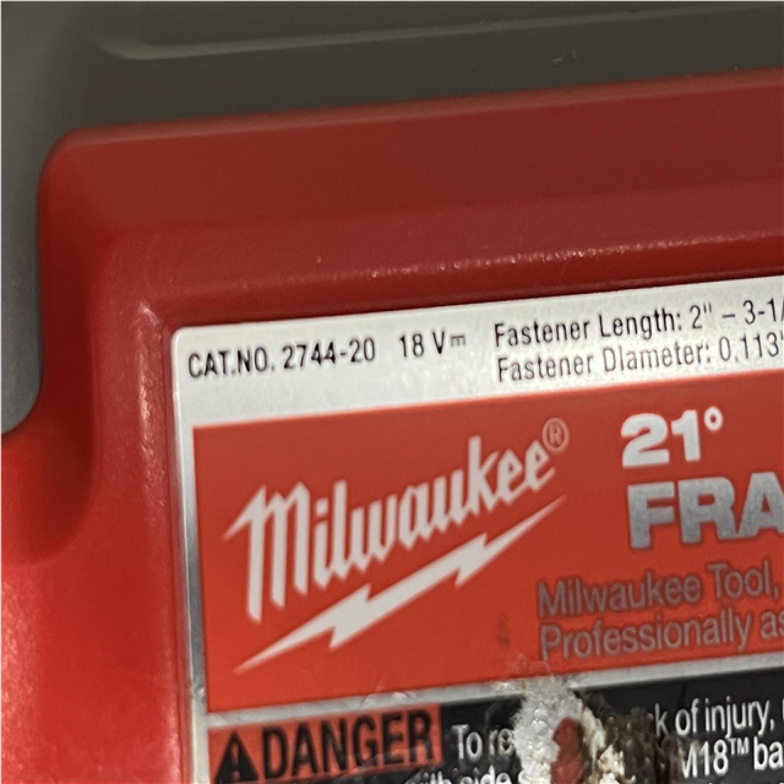AS-IS Milwaukee FUEL 3-1/2 in 18V 21-Degree Lithium-Ion Brushless Cordless Nailer (Tool Only)