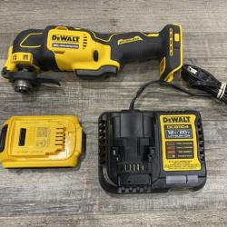 AS-IS DEWALT ATOMIC 20V MAX Cordless Brushless Oscillating Multi Tool Kit