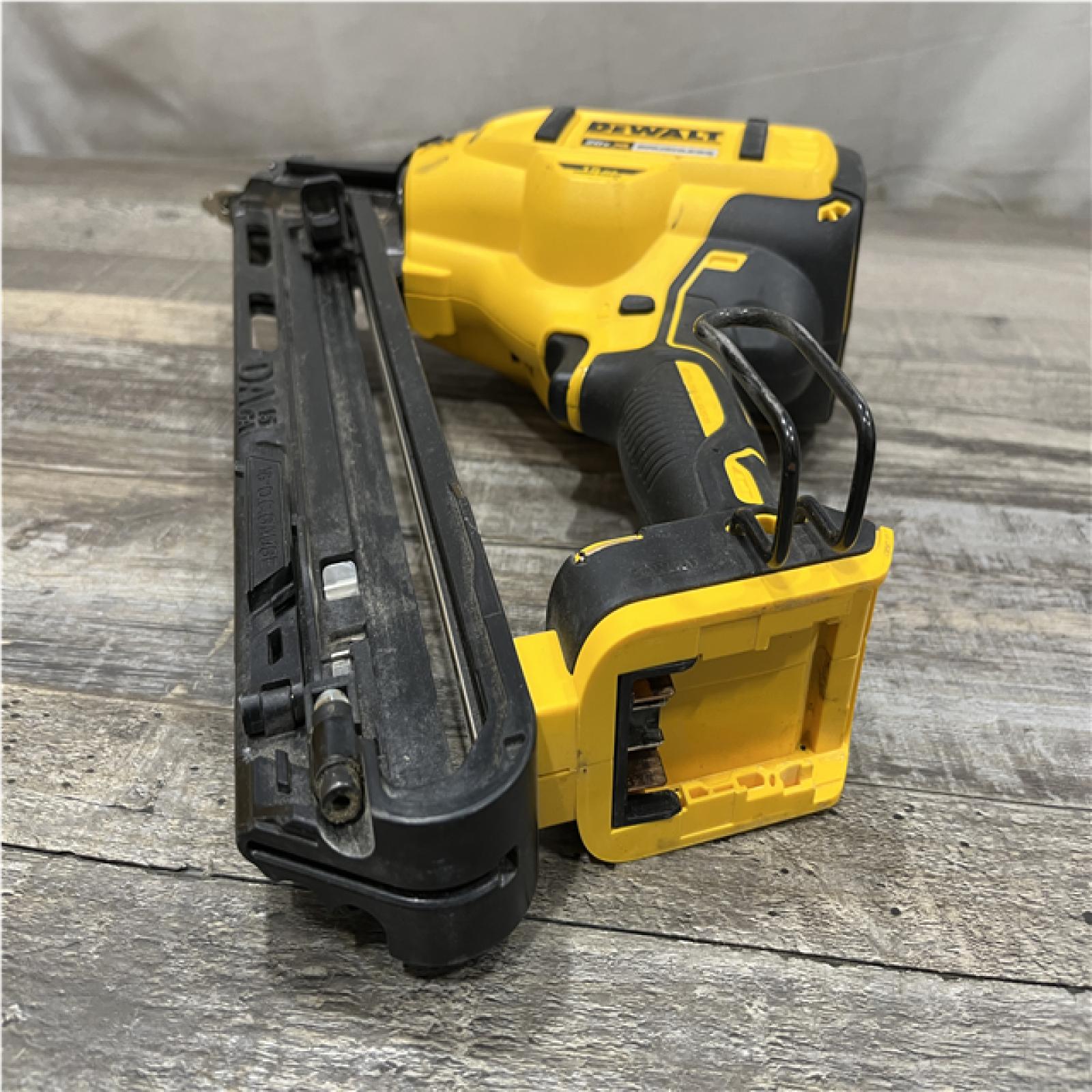 AS-IS DEWALT Cordless 20V MAX XR Angled Finish Nailer (Tool Only)