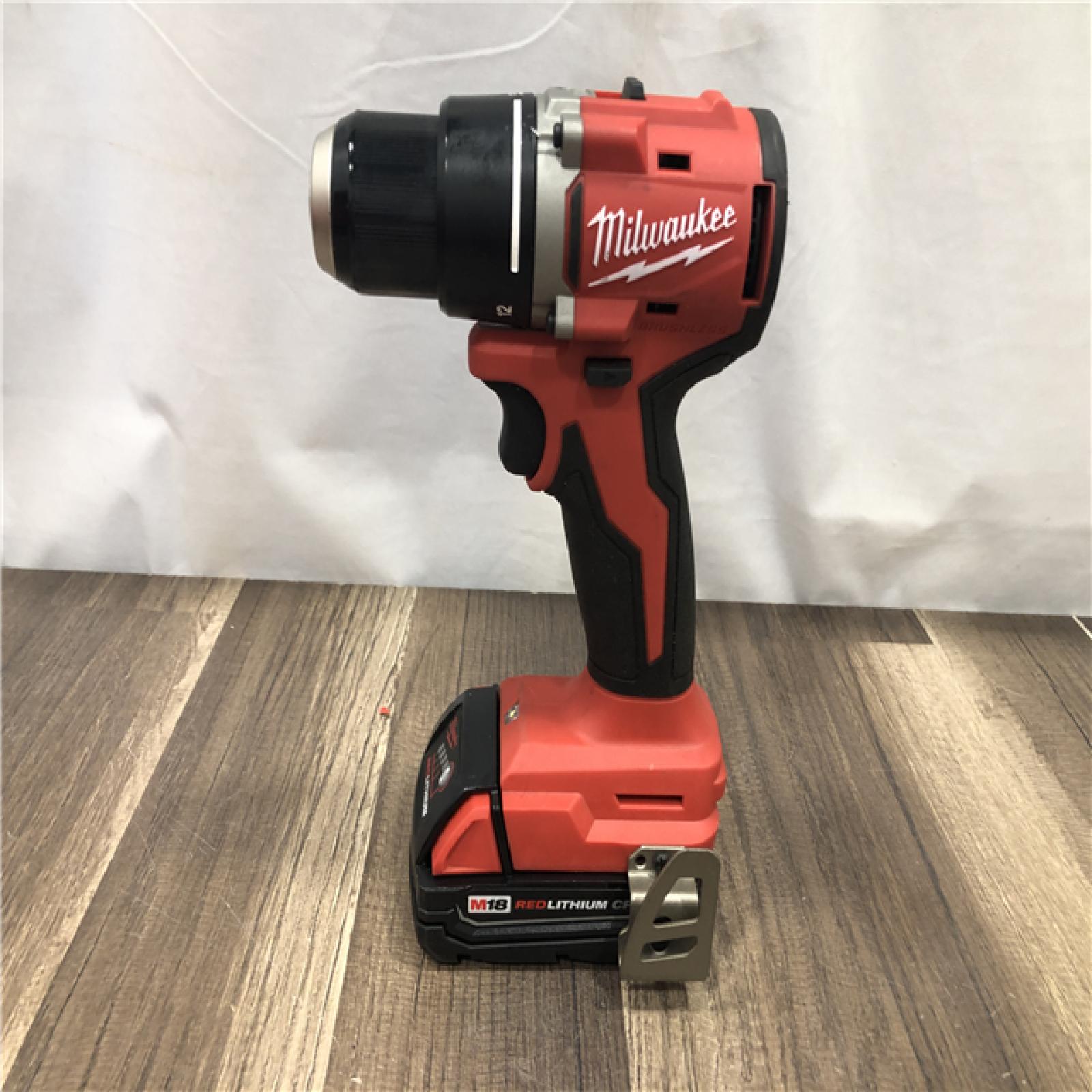 AS-IS Milwaukee M18 18V Lithium-Ion Brushless Cordless 1/2 in. Compact Drill/Driver Kit