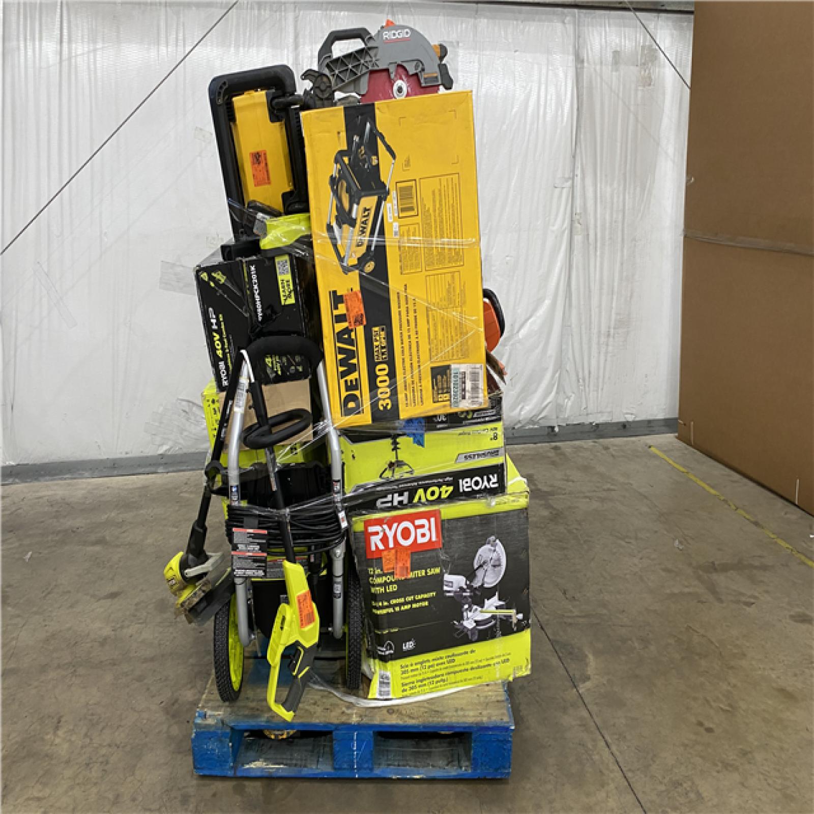 Houston Location AS IS - Tool Pallet
