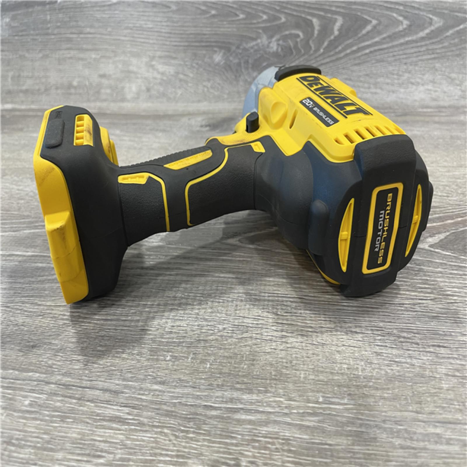 AS-IS DEWALT 20V MAX Cordless 1/2 in. Impact Wrench (Tool Only)