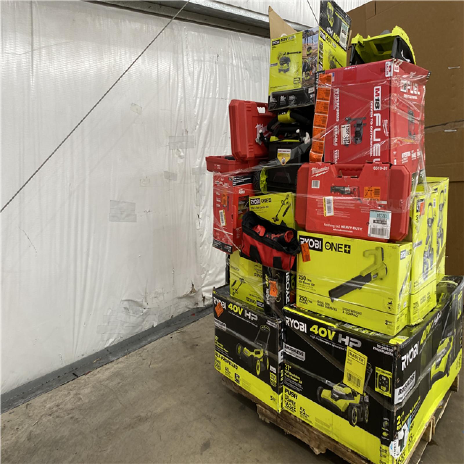 Houston Location AS IS - Tool Pallet