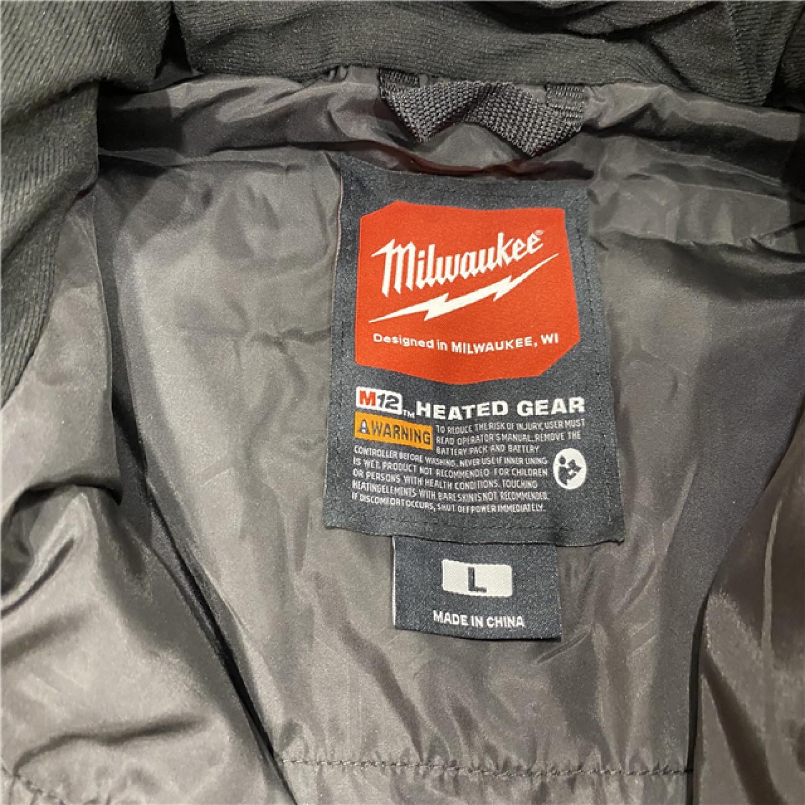 AS-IS Milwaukee Men's Large 12-Volt Lithium-Ion Cordless Axis Black Heated Vest Kit