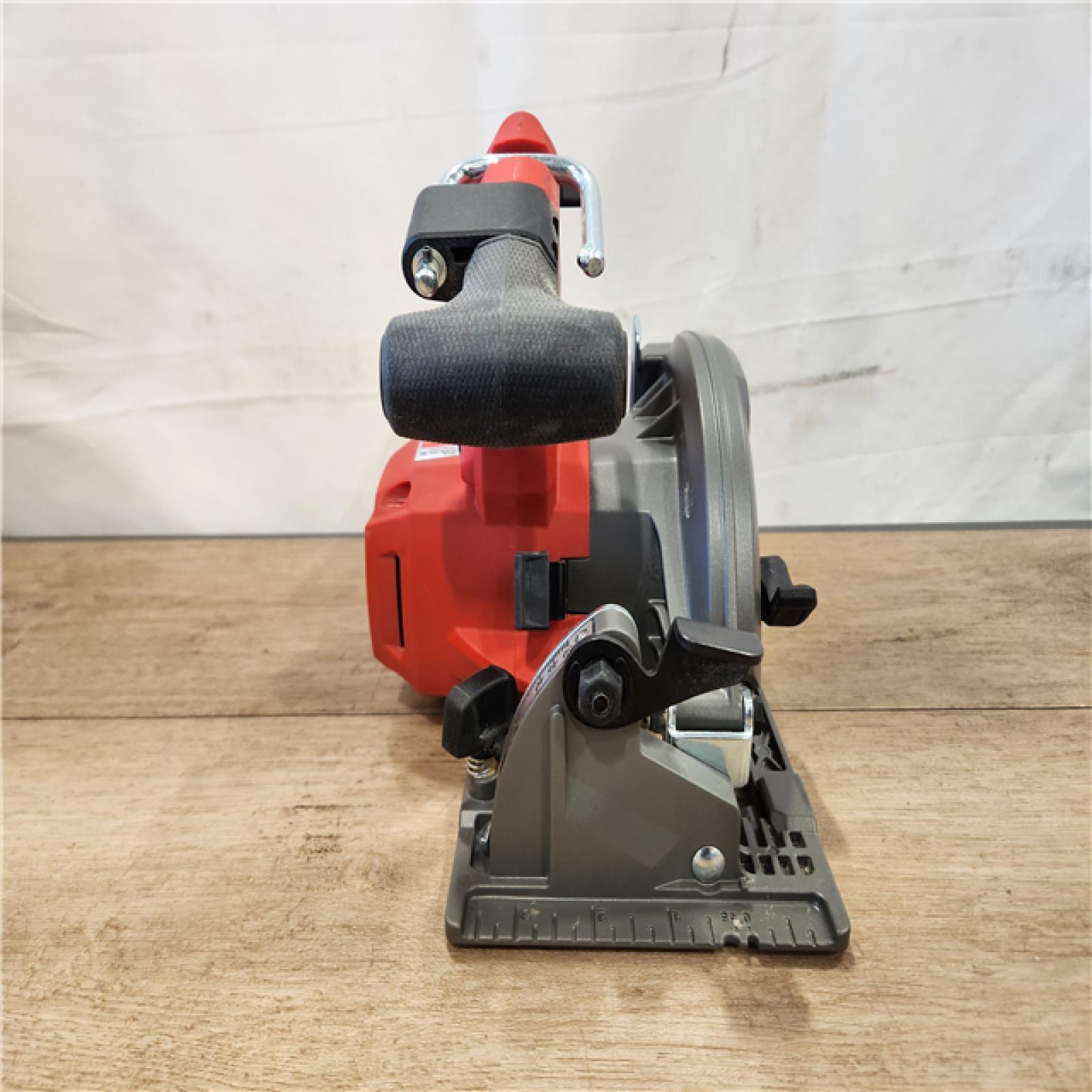 AS-IS- Milwaukee  FUEL 18V Lithium-Ion Brushless Cordless 6-1/2 in. Circular Saw (Tool-Only)