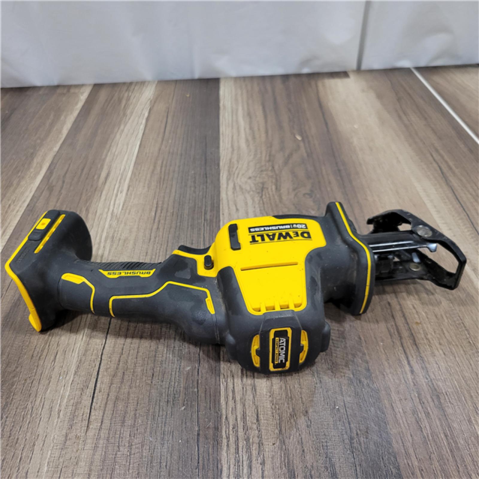 AS-IS  Dewalt DCS369B ATOMIC 20V MAX Cordless One-Handed Reciprocating Saw (Tool Only)