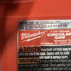 AS-IS Milwaukee 18V Lithium-Ion Brushless Cordless 7-1/4 in. Circular Saw (Tool-Only)