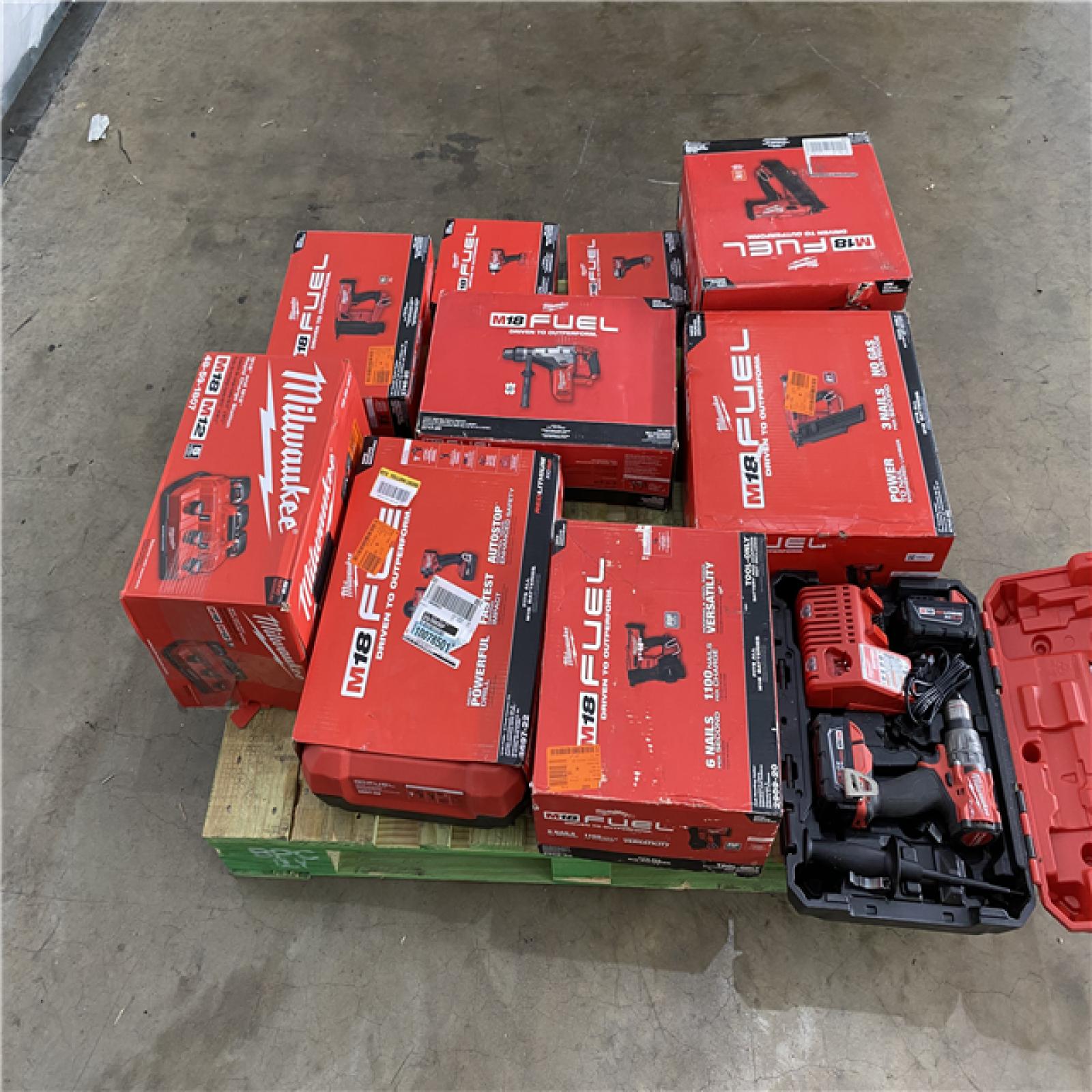 Houston Location AS IS - Tool Pallet