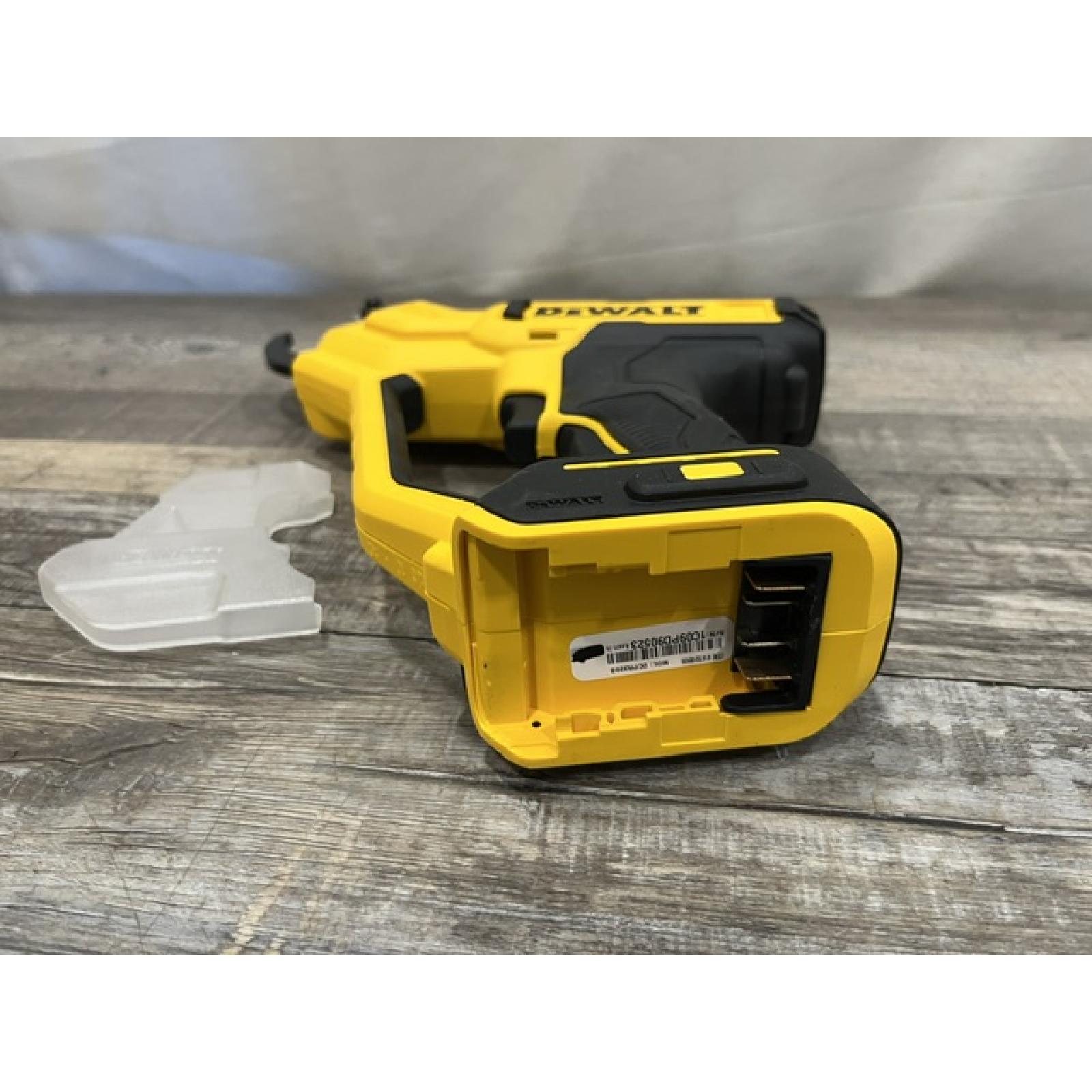 AS-IS DEWALT 20-Volt MAX 1 -1/2 in. Capacity Cordless Battery Powered Pruner (Tool Only)