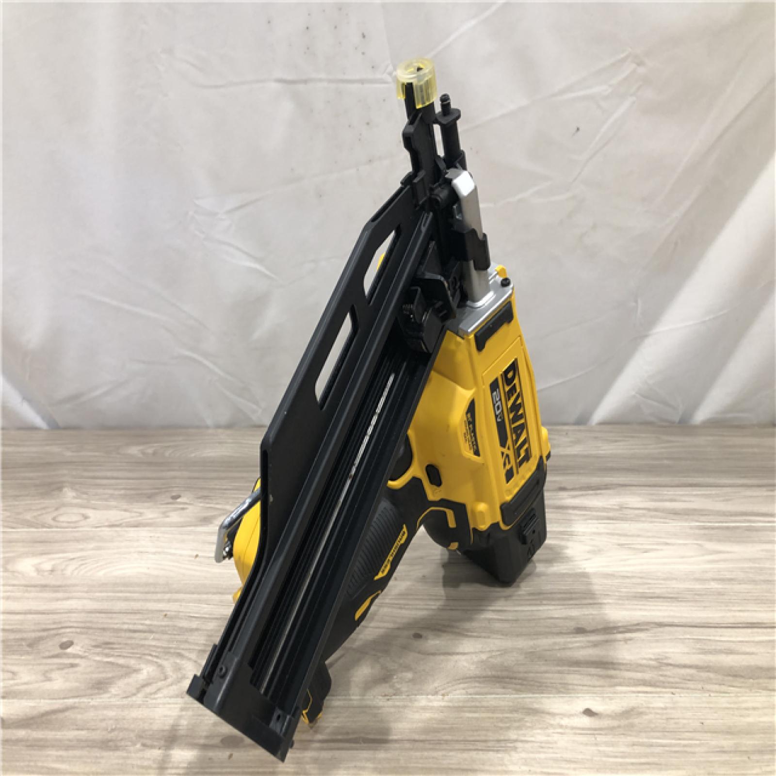 AS-IS DEWALT 20-Volt 21° Cordless Framing Nailer (Tool-Only)