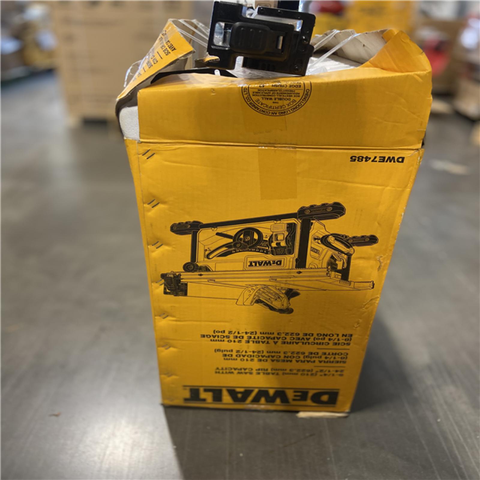 AS-IS - DEWALT 15 Amp Corded 8-1/4 in. Compact Portable Jobsite Tablesaw