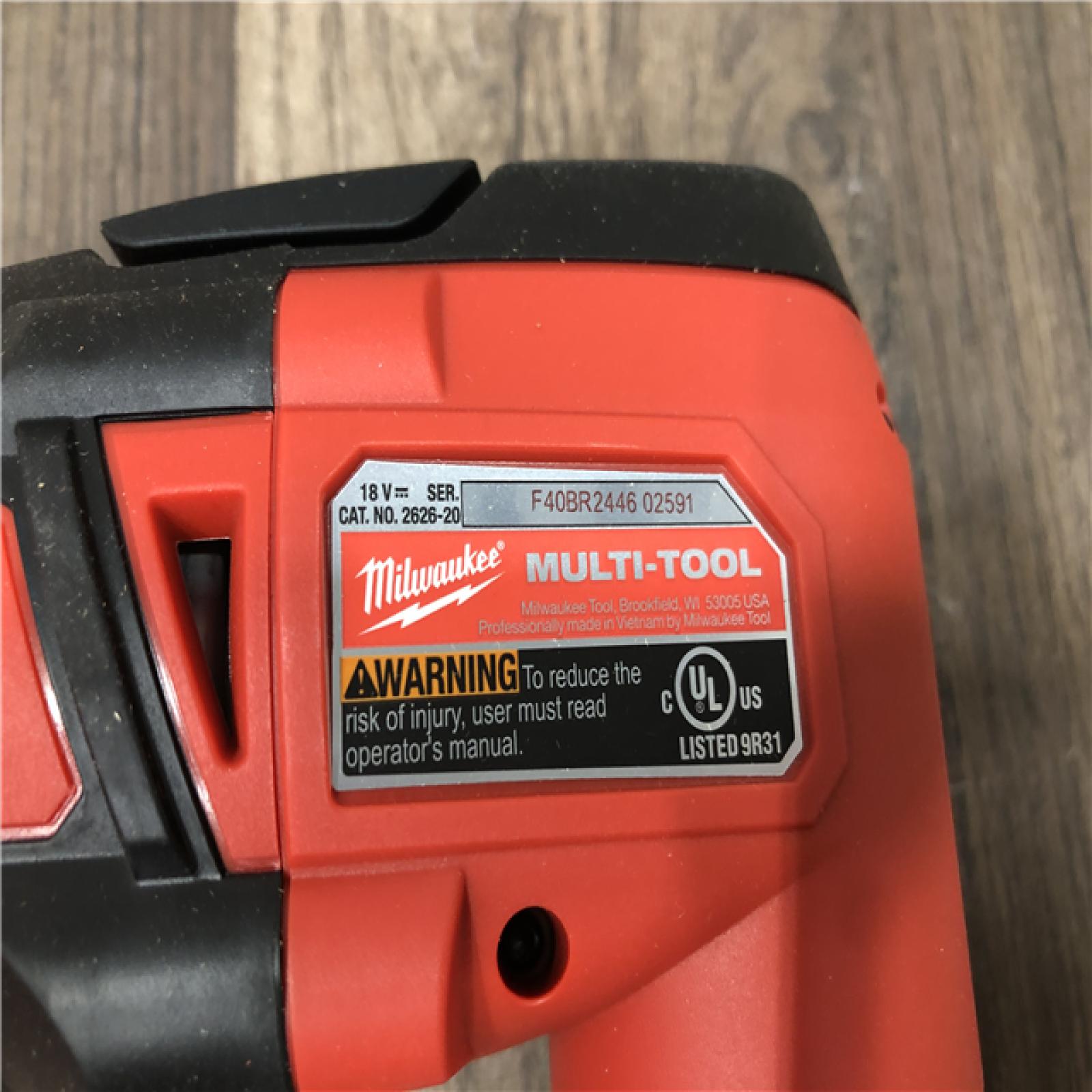 AS-IS Milwaukee M18 18V Lithium-Ion Cordless Oscillating Multi-Tool (Tool-Only)