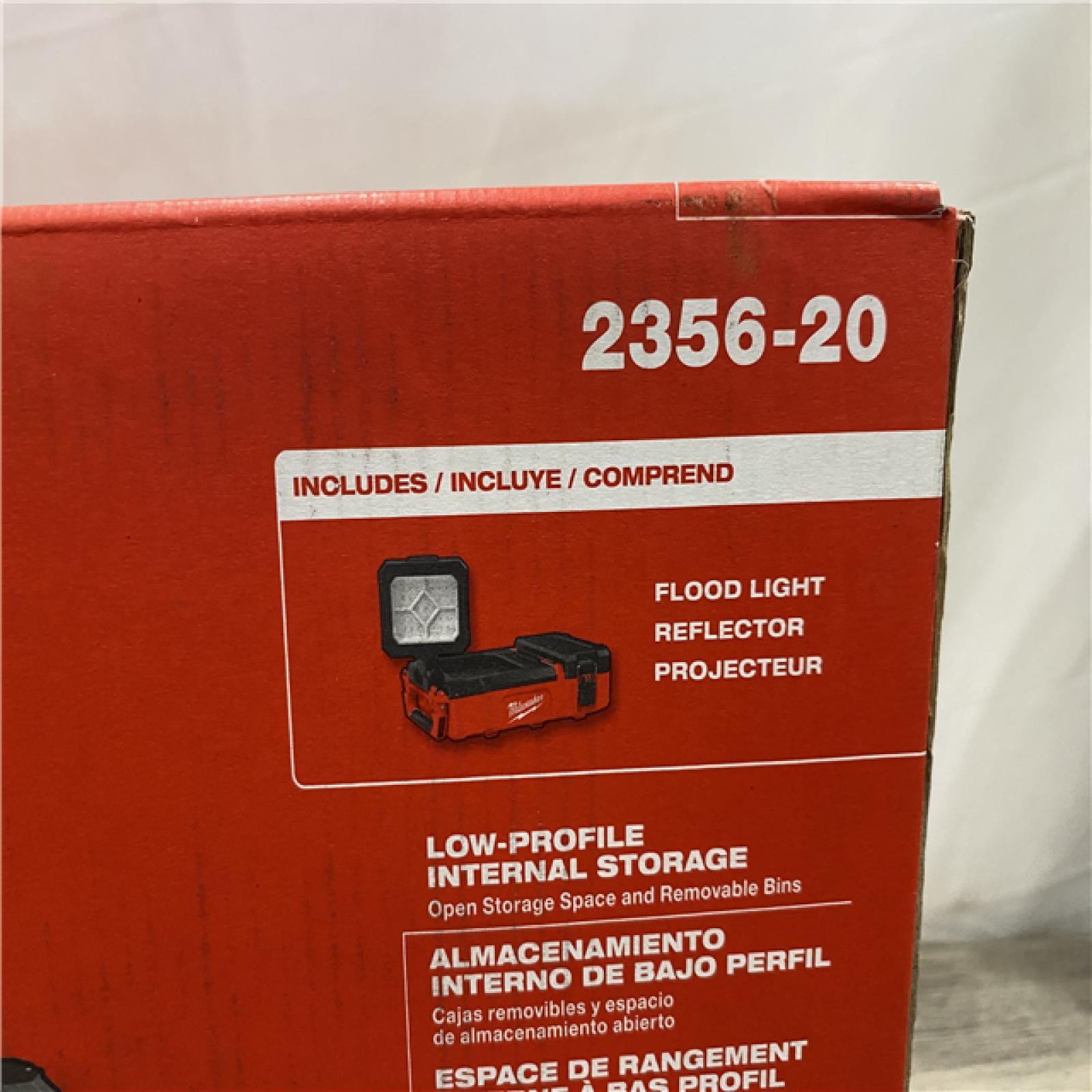 NEW - Milwaukee 12-Volt Lithium-Ion Cordless PACKOUT Flood Light w/USB Charging