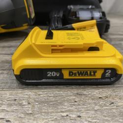 AS-IS DEWALT 20V MAX XR Lithium-Ion Cordless 18-Gauge Narrow Crown Stapler Kit