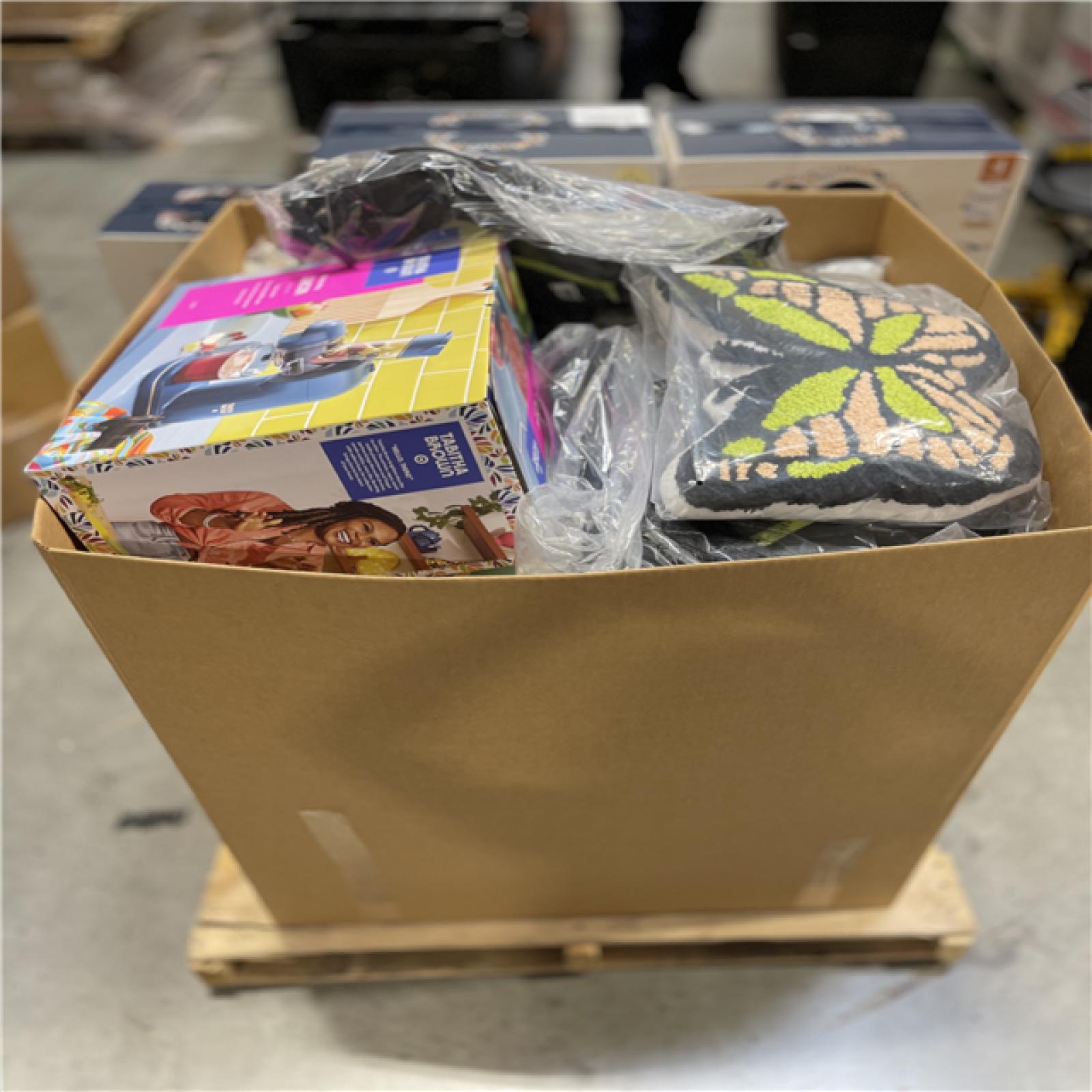 DALLAS LOCATION- NEW! MIXED BULLSEYE PALLET