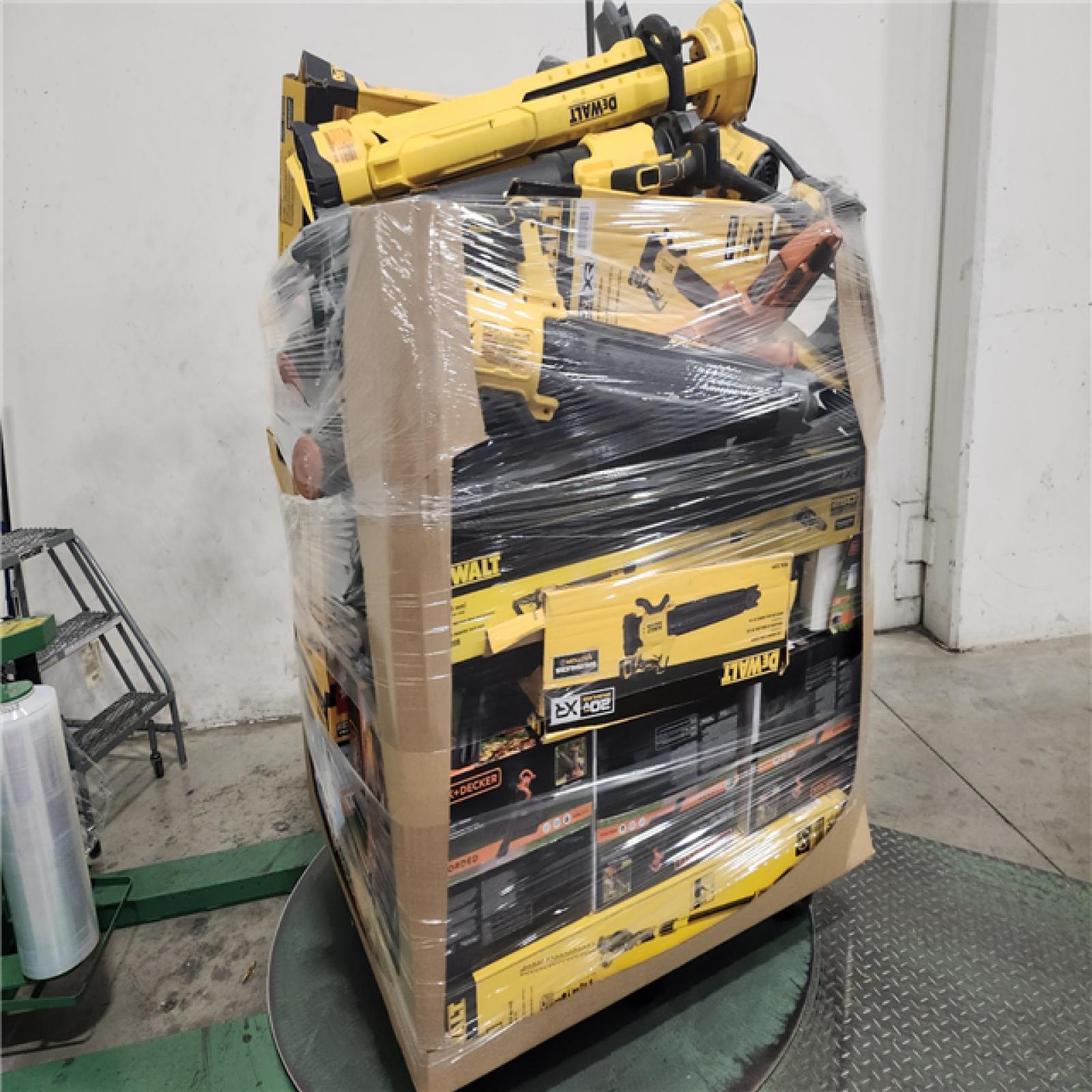 Dallas Location - As-Is DEWALT Tool Pallet