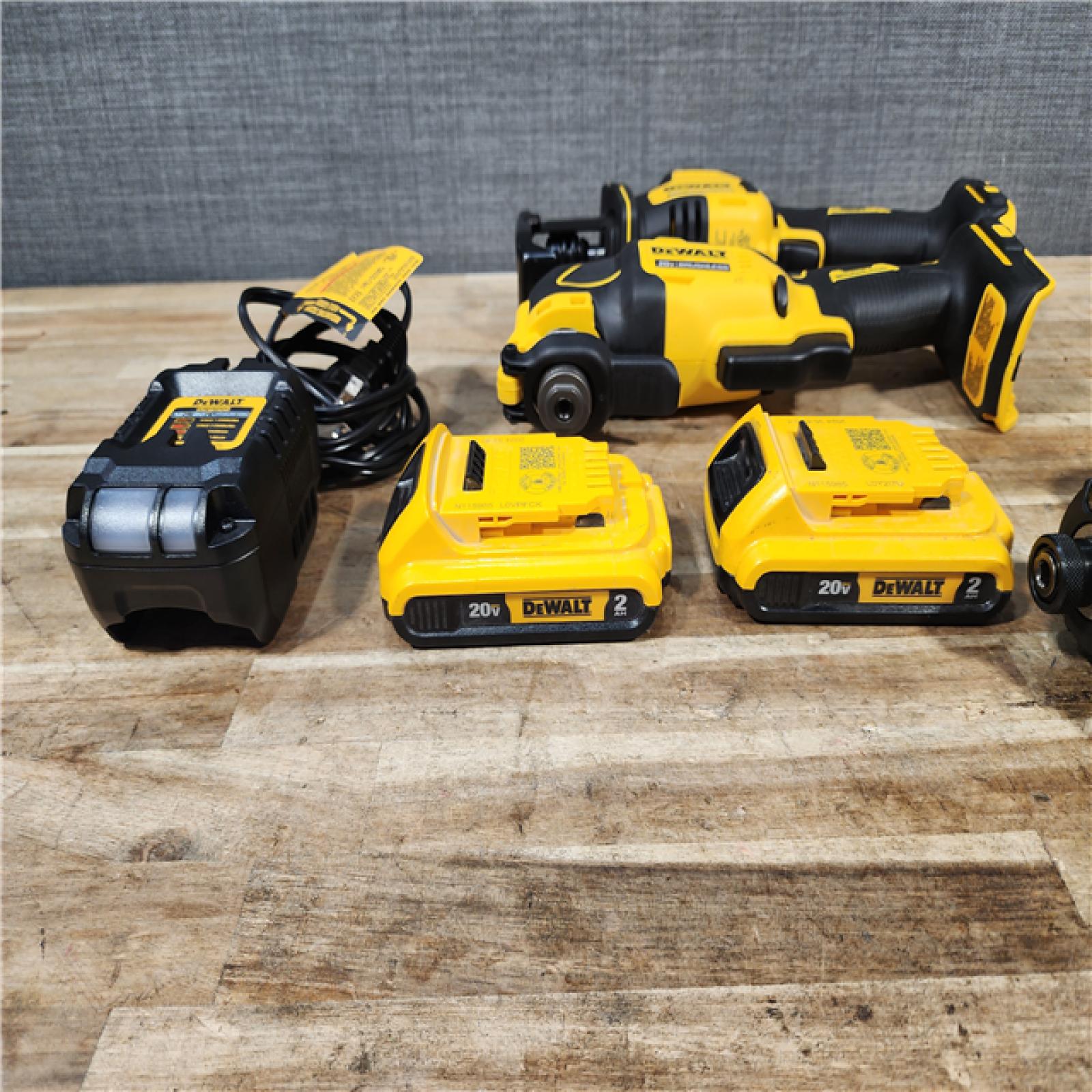 HOUSTON LOCATION - AS - IS DEWALT ATOMIC 20-Volt Lithium-Ion Cordless Brushless (4-Tool) Combo Kit